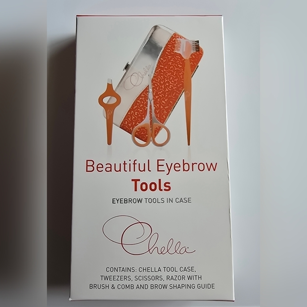 Chella Beautiful Eyebrow Tools In Case Tweezers Scissors Razors W/ Brush & Comb